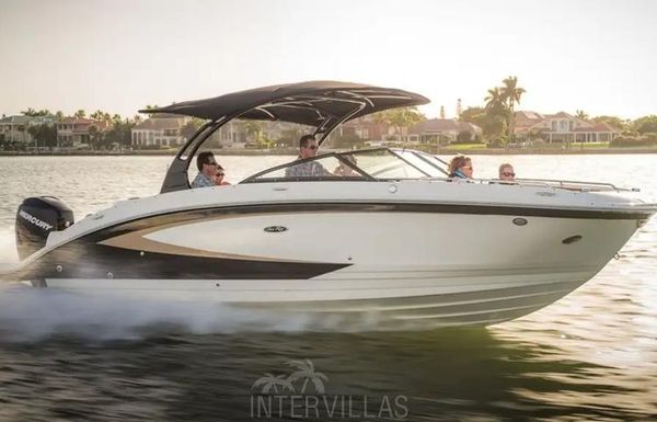 Sea Ray 270 SDX | 350 HP | Amy